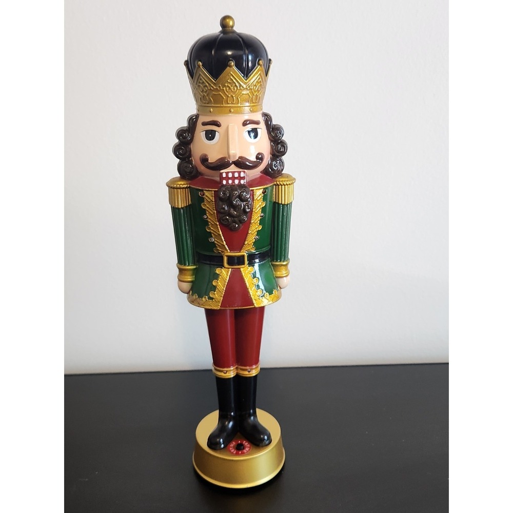 Christmas Collectible KING Nutcracker Figurine Music and Led Illumination, Works